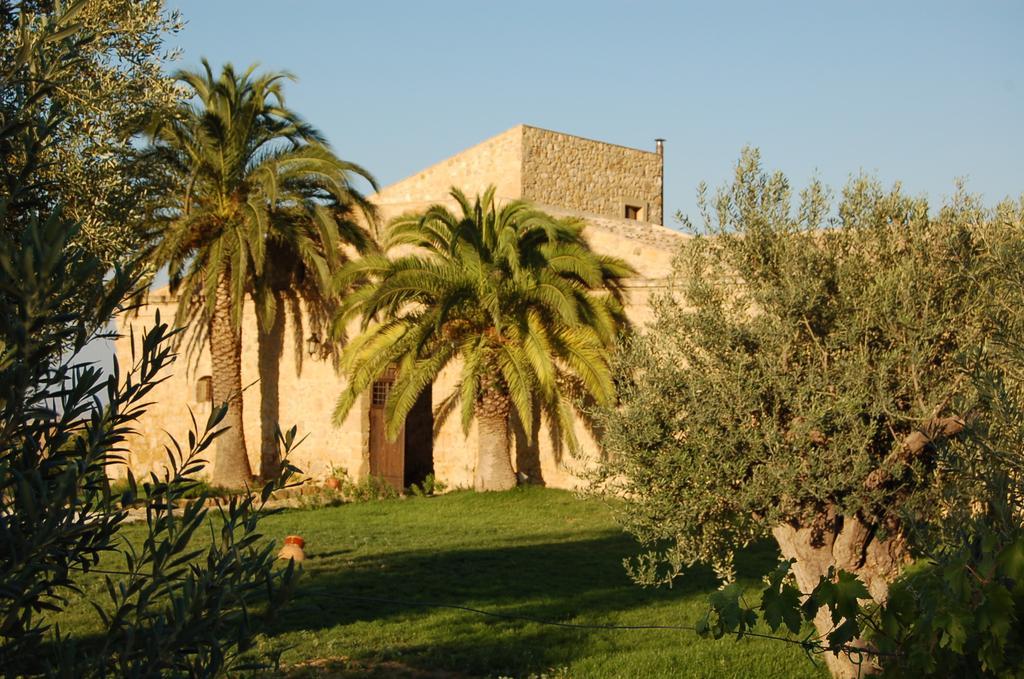 Agriturismo Baglio Pollicarini Villa Pergusa Bagian luar foto